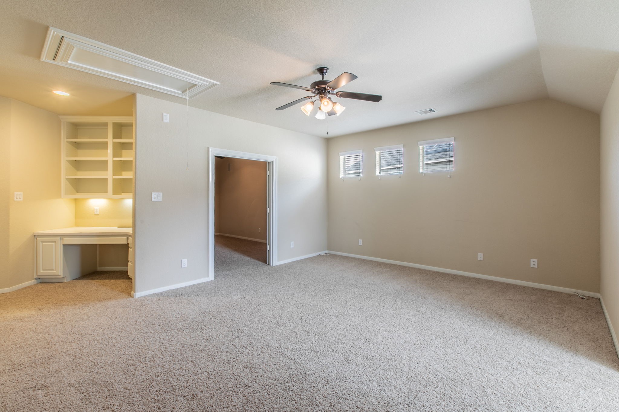 7642 Westmoreland Drive Property Photo 26