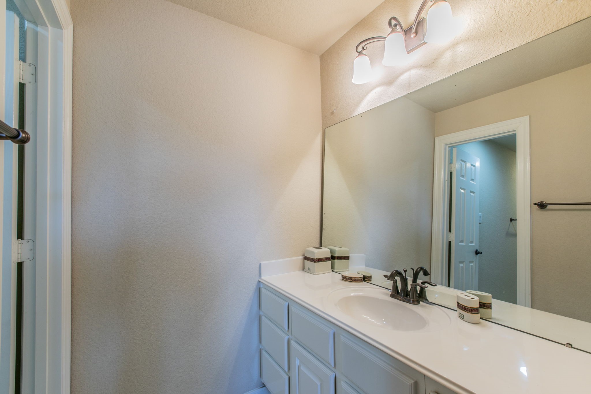 7642 Westmoreland Drive Property Photo 28