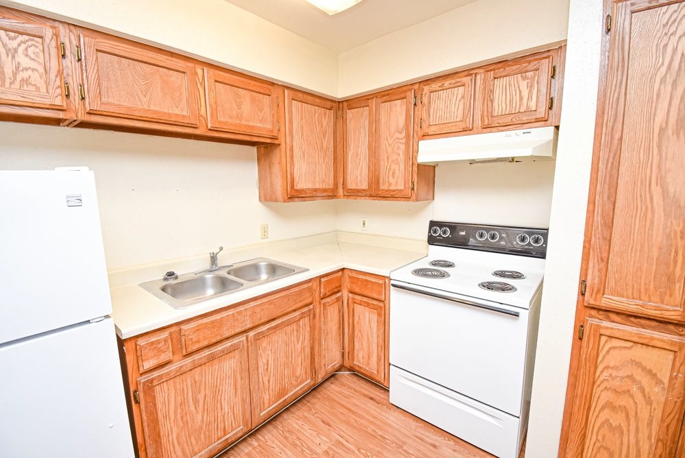 576 Ellen Powell Dr Property Photo 13