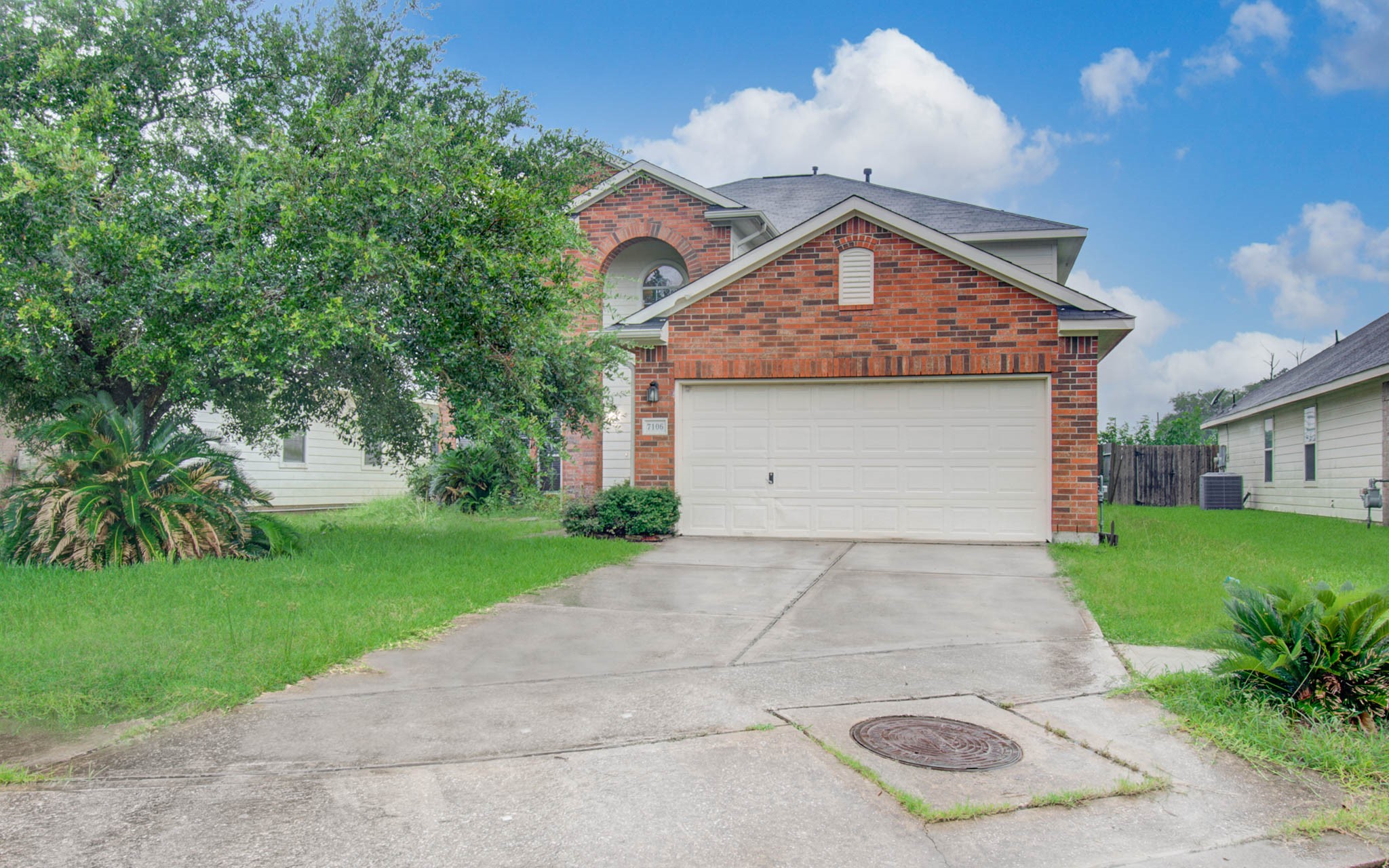 7106 Still Haven Drive Property Photo 3