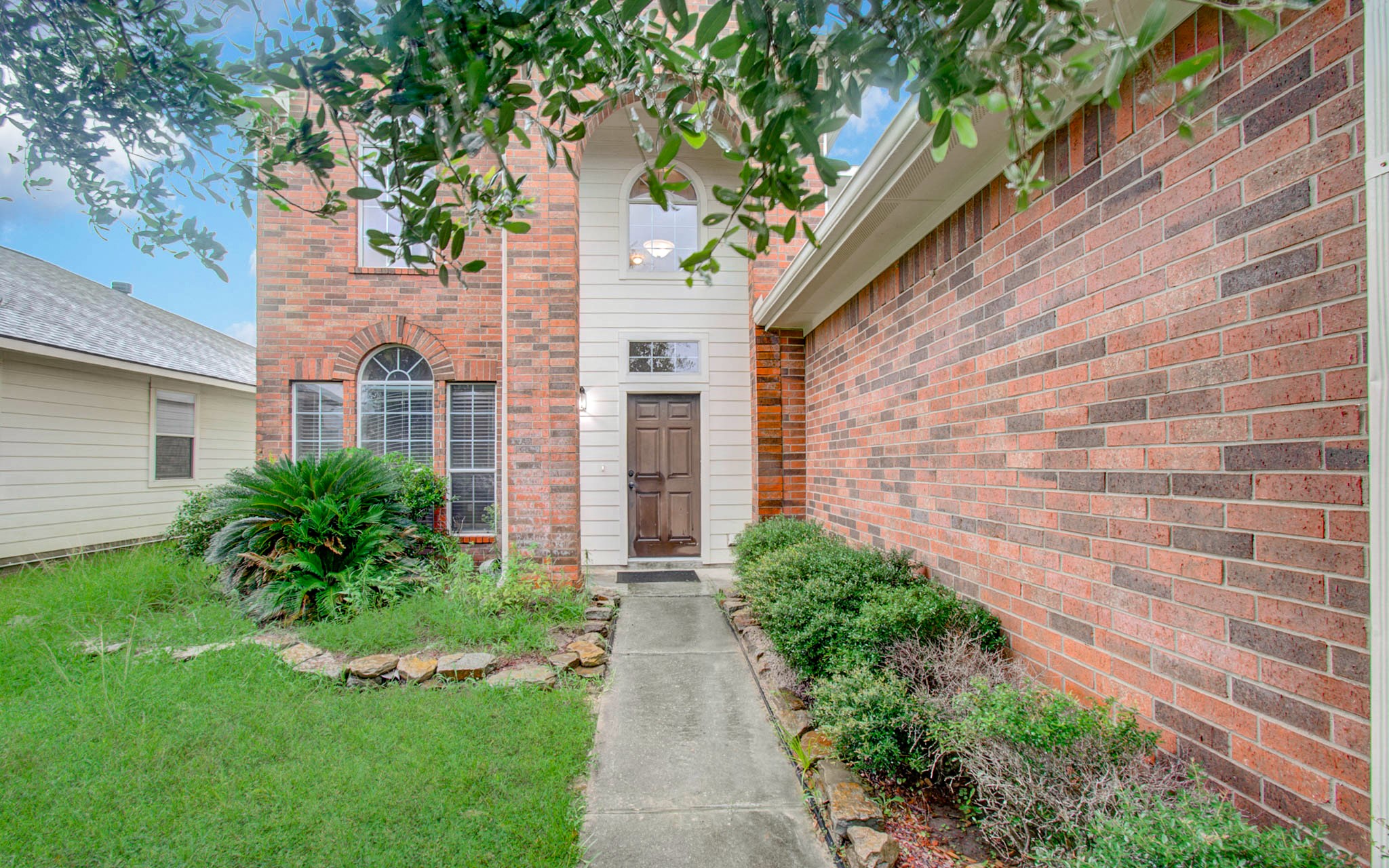 7106 Still Haven Drive Property Photo 4