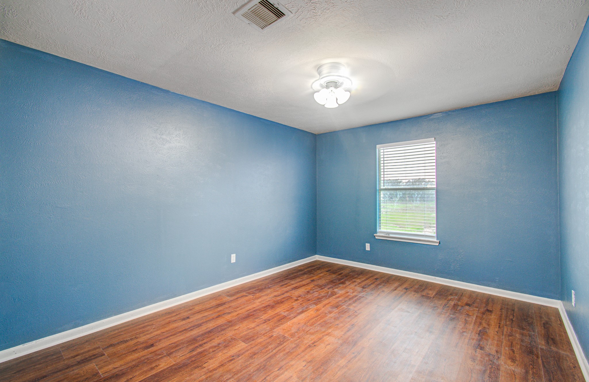 7106 Still Haven Drive Property Photo 39