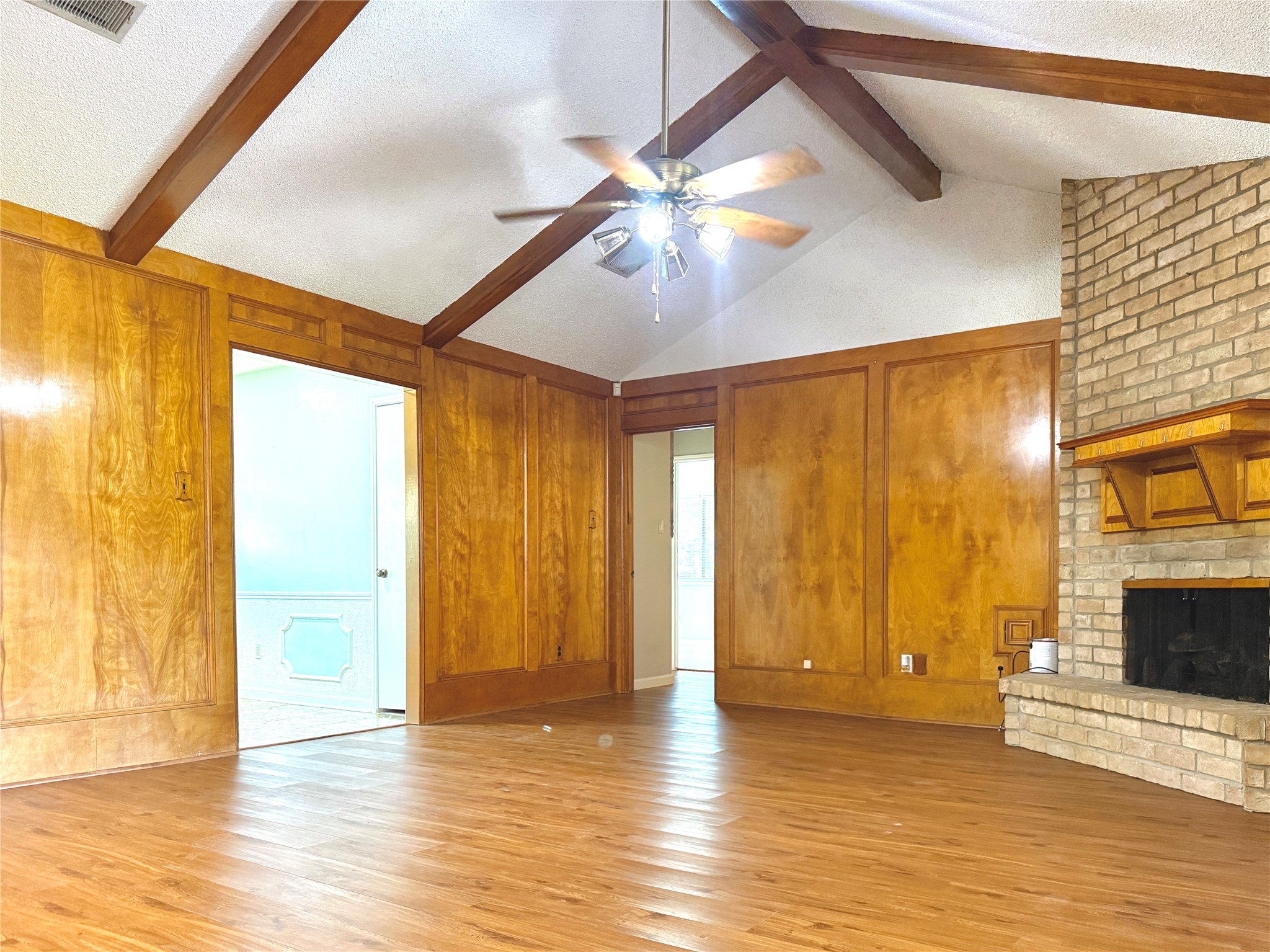 9002 Sabastian Drive Property Photo 14