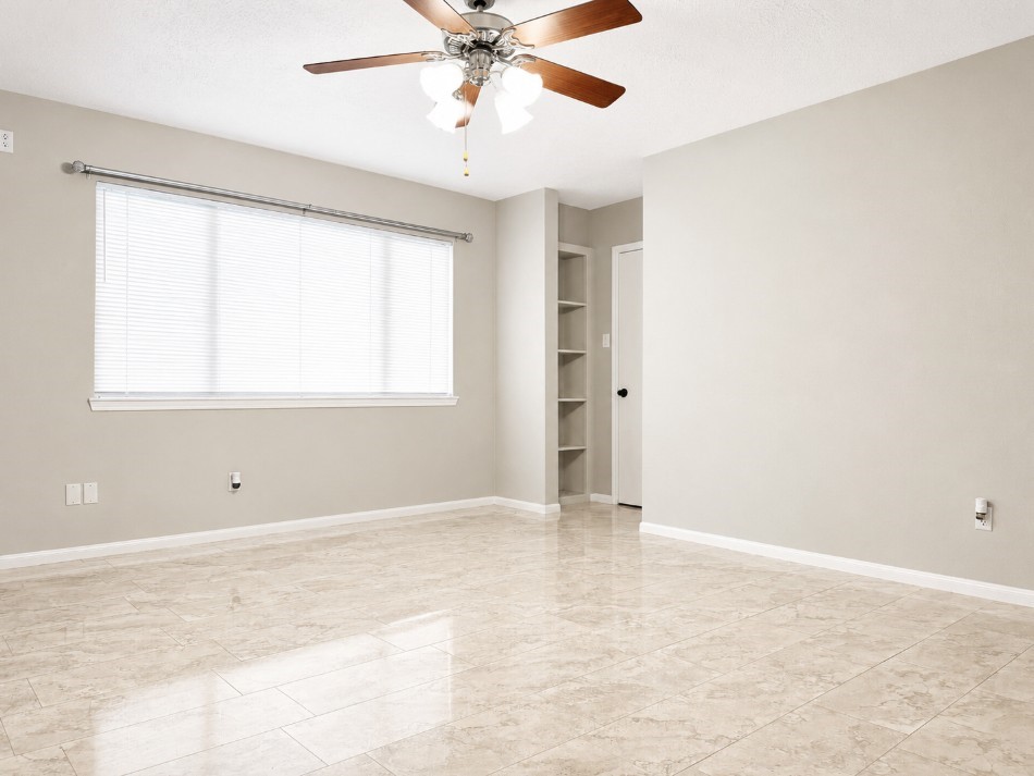 9002 Sabastian Drive Property Photo 22