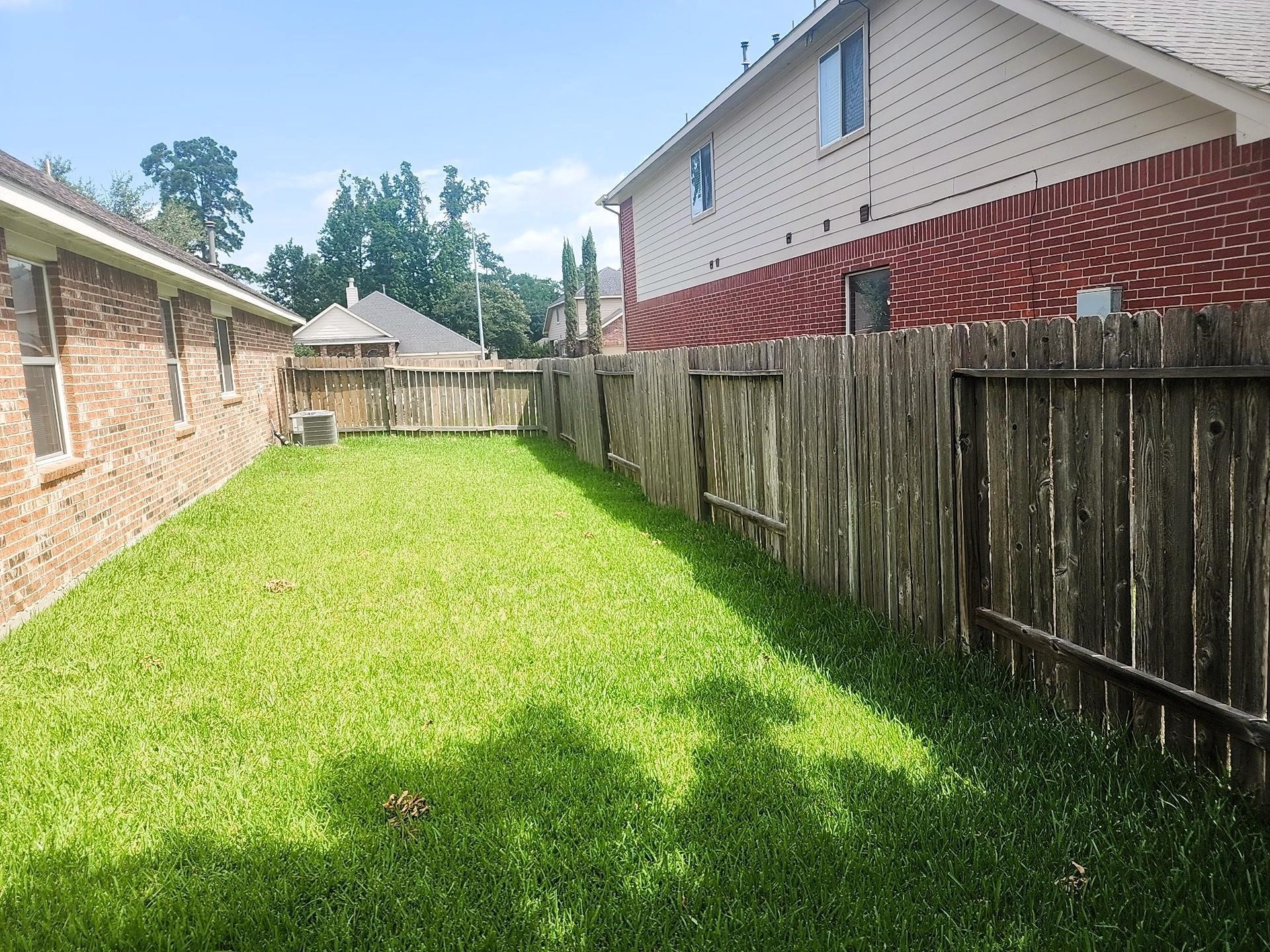 1014 Spring Lakes Haven Drive Property Photo 17