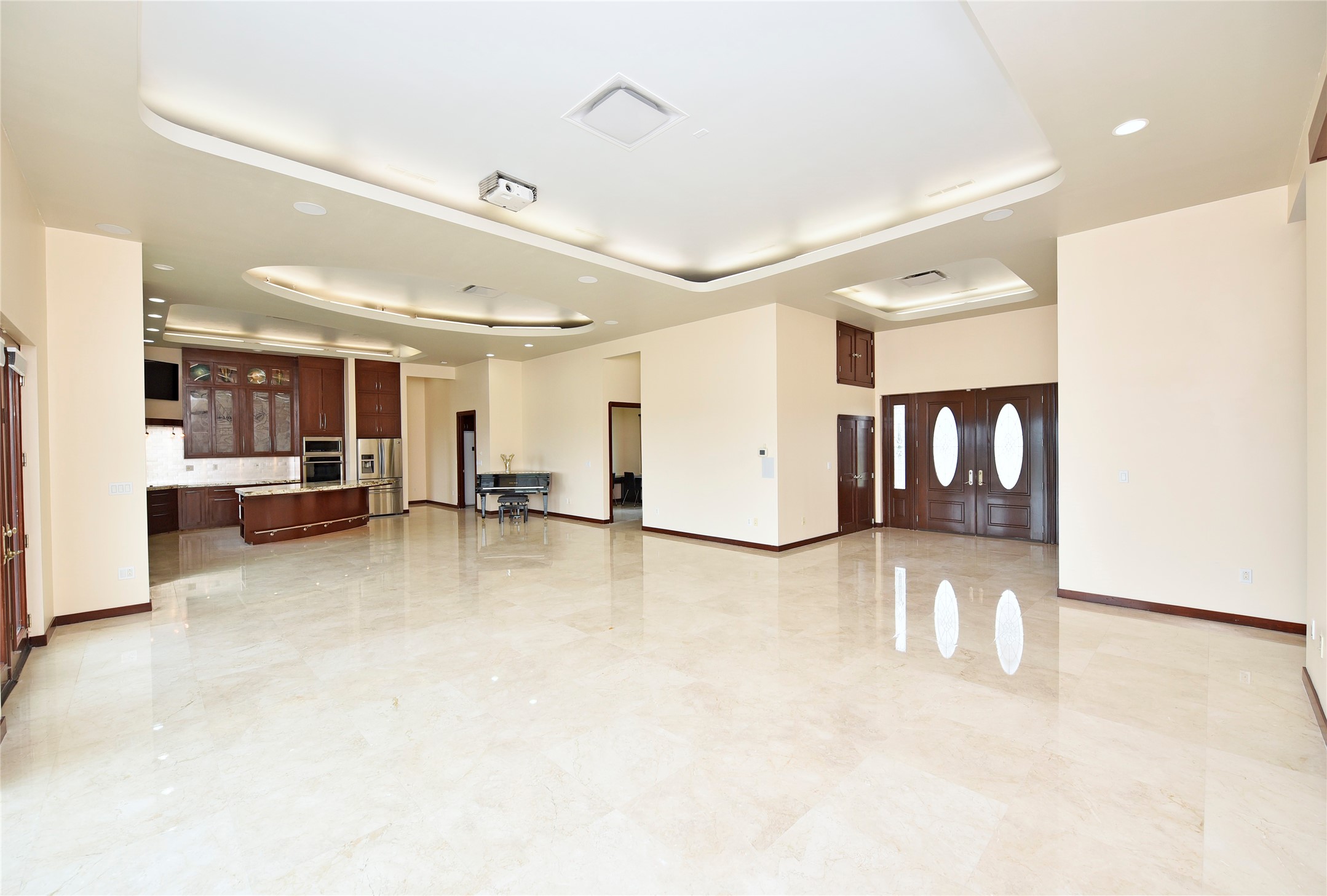 6602 Rohan Road Property Photo 11