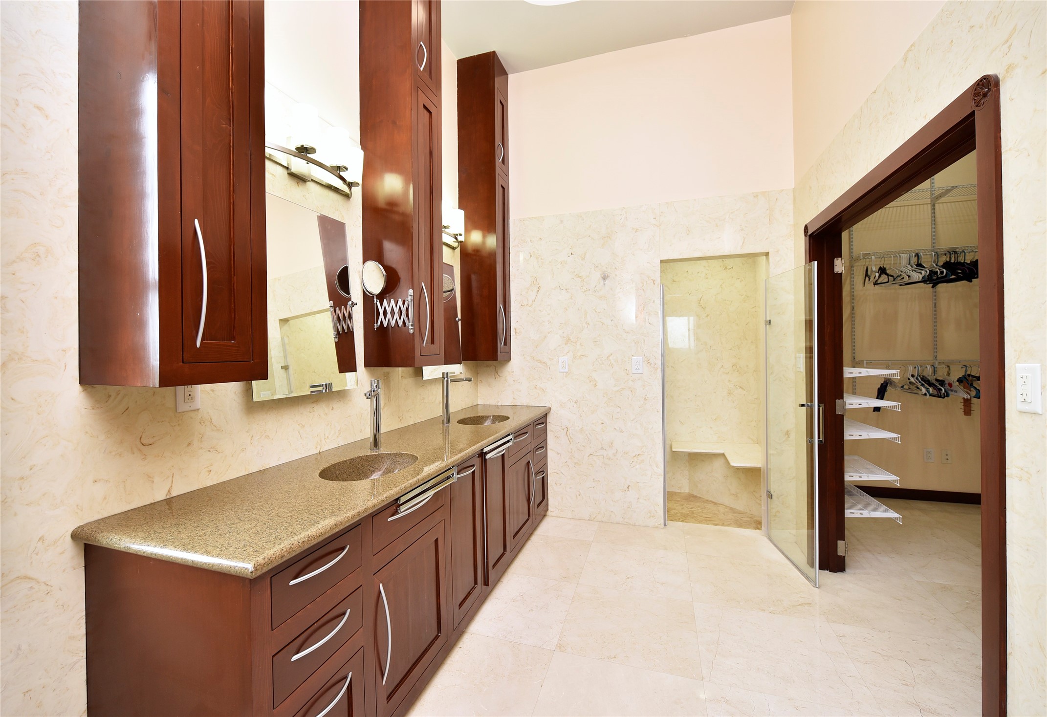 6602 Rohan Road Property Photo 21