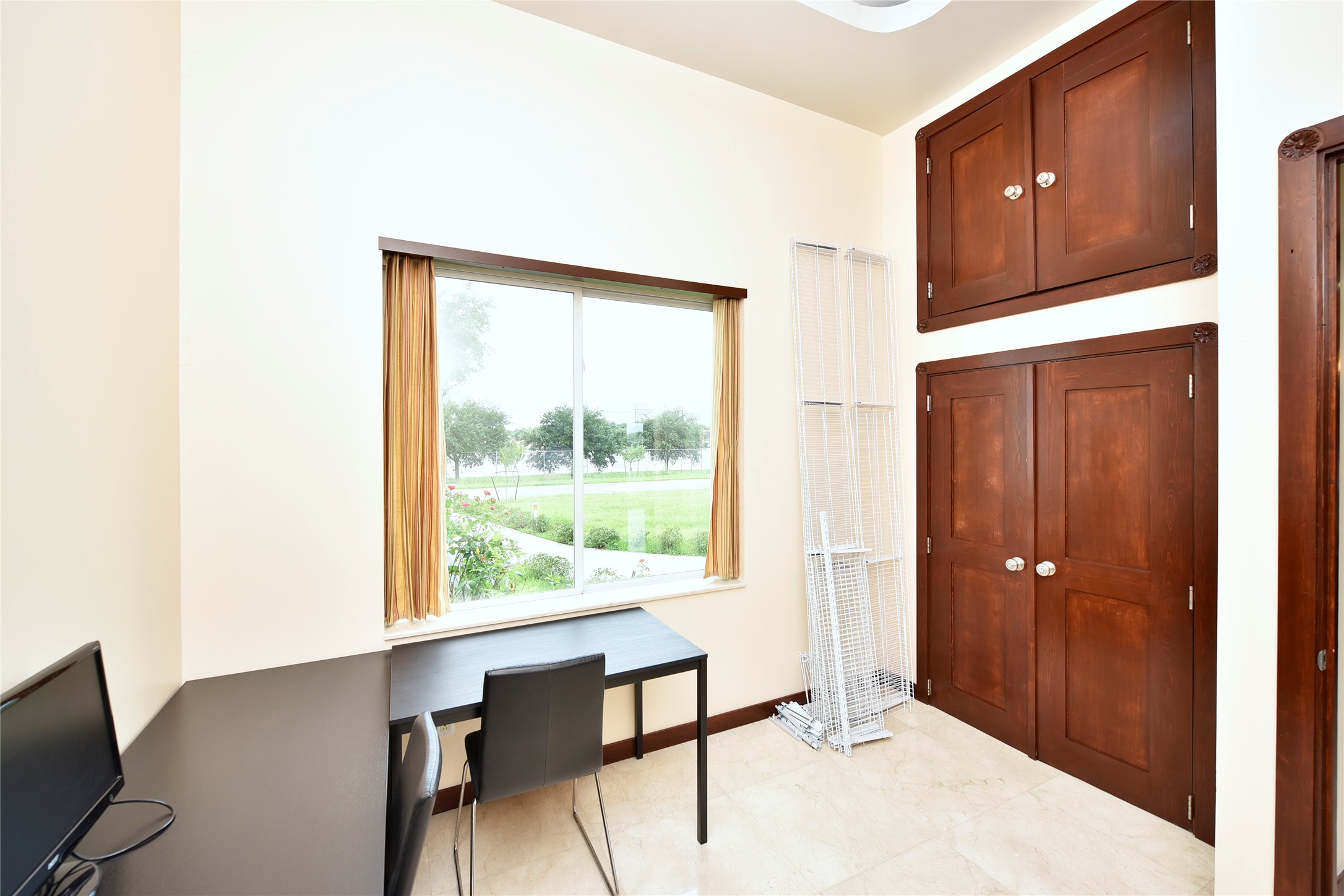 6602 Rohan Road Property Photo 26