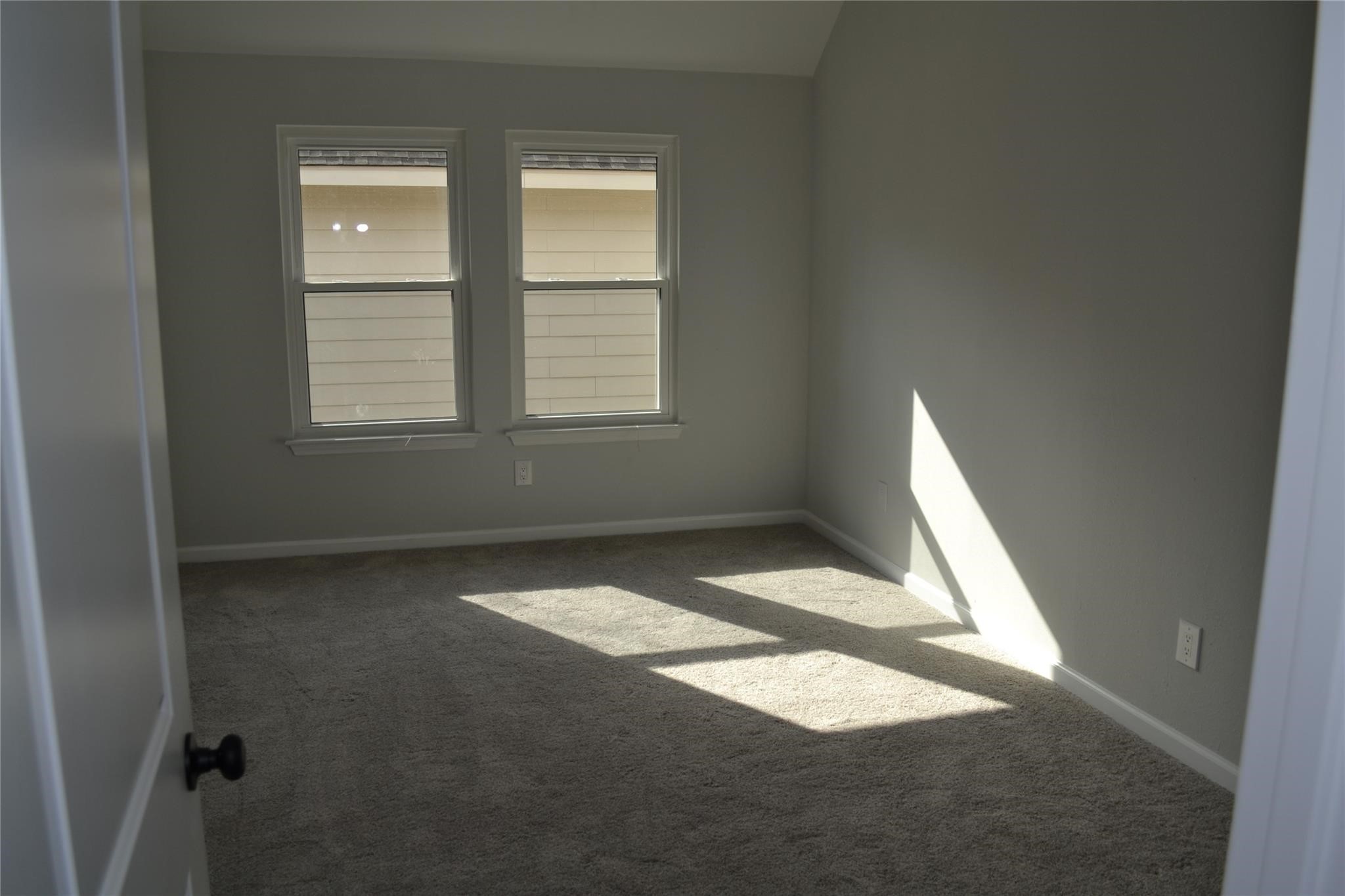 9514 Curry Landing Drive Property Photo 10