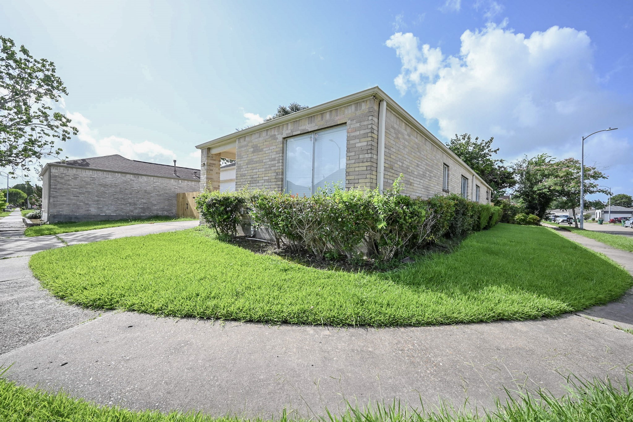 7735 Quail Meadow Drive Property Photo 5