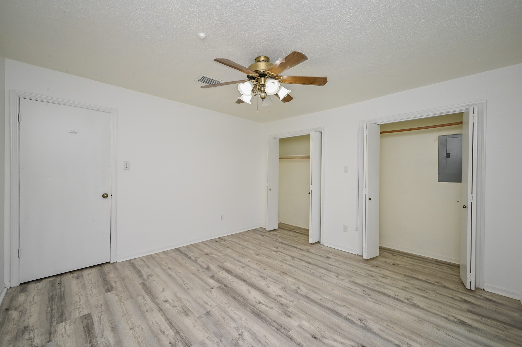 7735 Quail Meadow Drive Property Photo 26