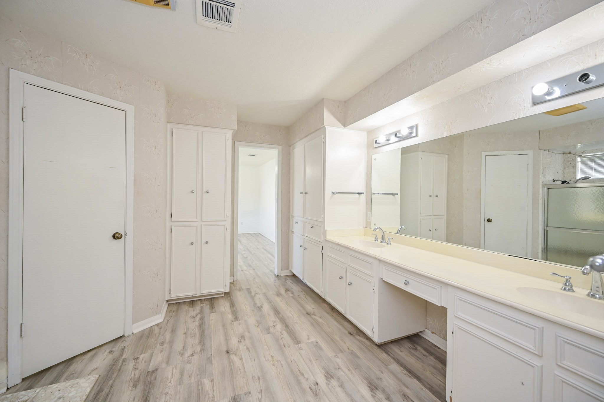 7735 Quail Meadow Drive Property Photo 40
