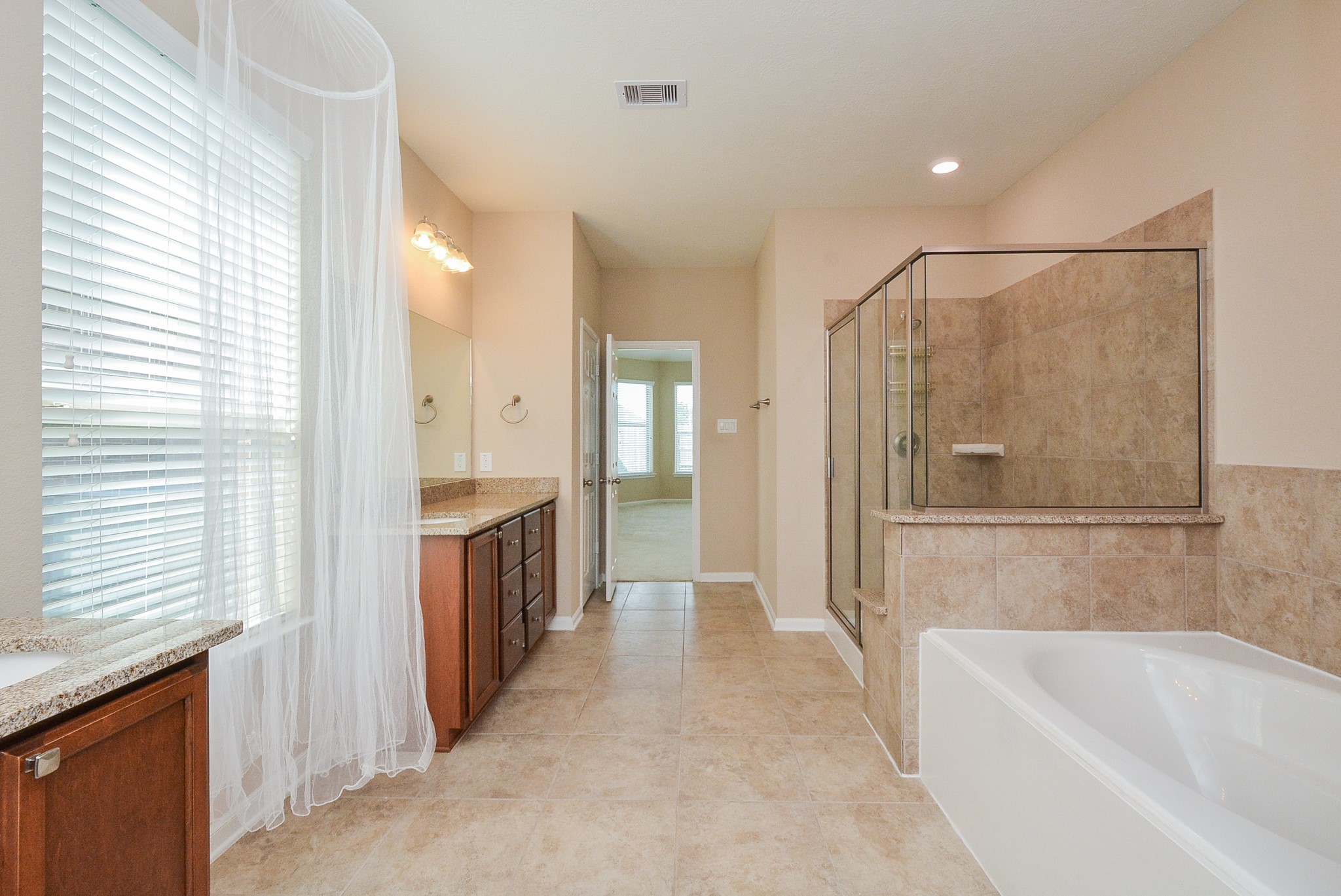 8019 Cheyenne Hills Trail Property Photo 16