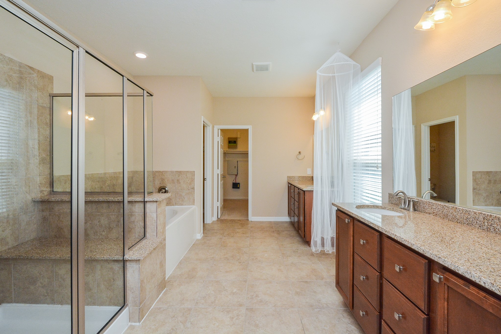 8019 Cheyenne Hills Trail Property Photo 17