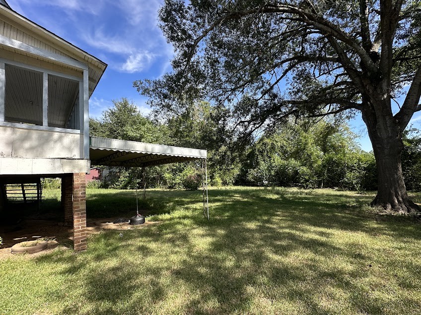 202 E Phillips Street Property Photo 11