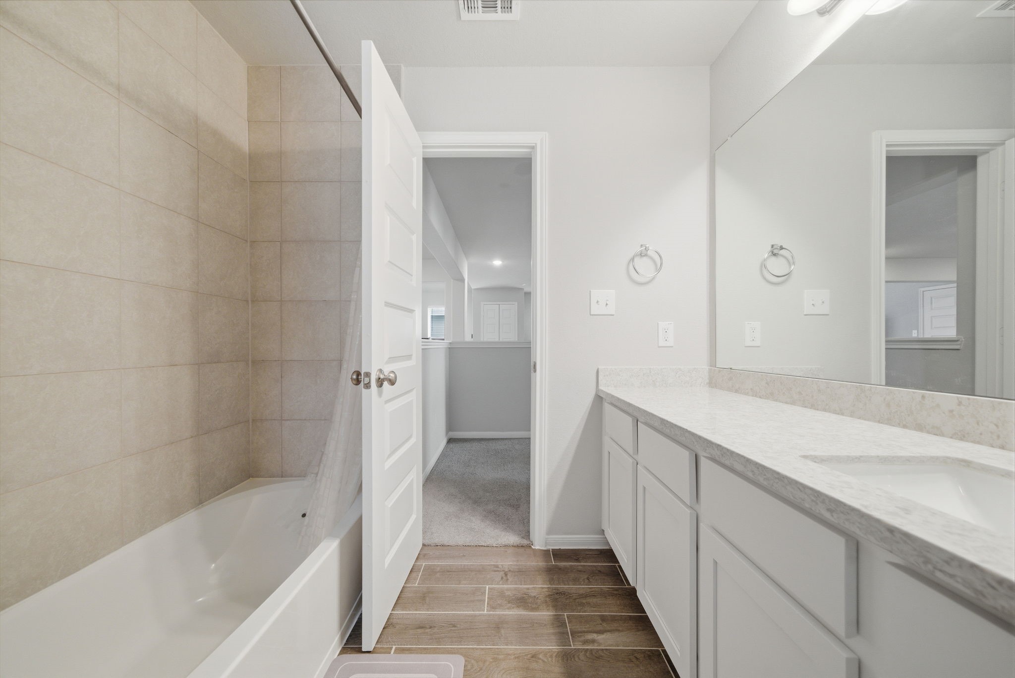 4310 Pale Fox Lane Property Photo 19