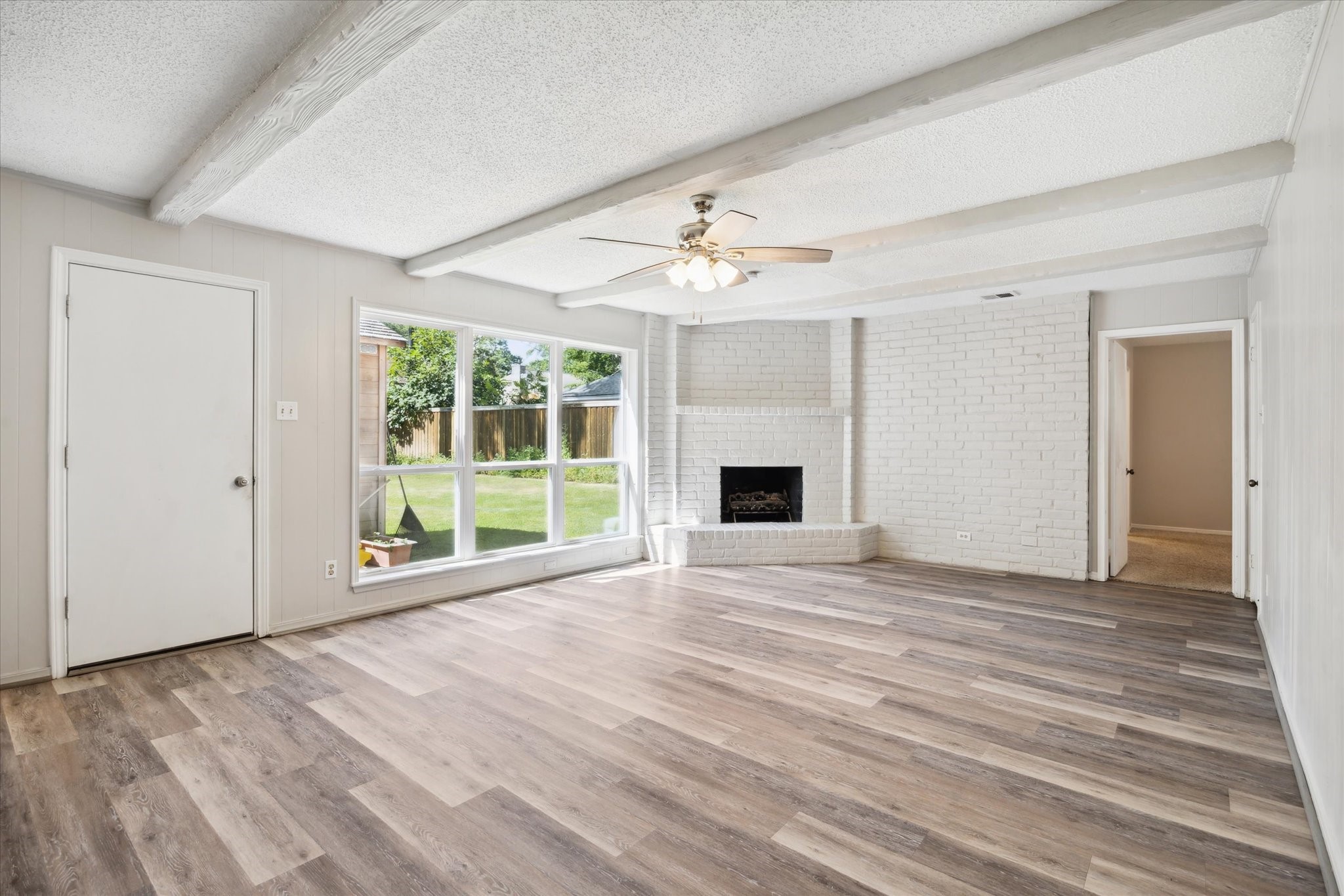 1118 Marne Lane Property Photo 3