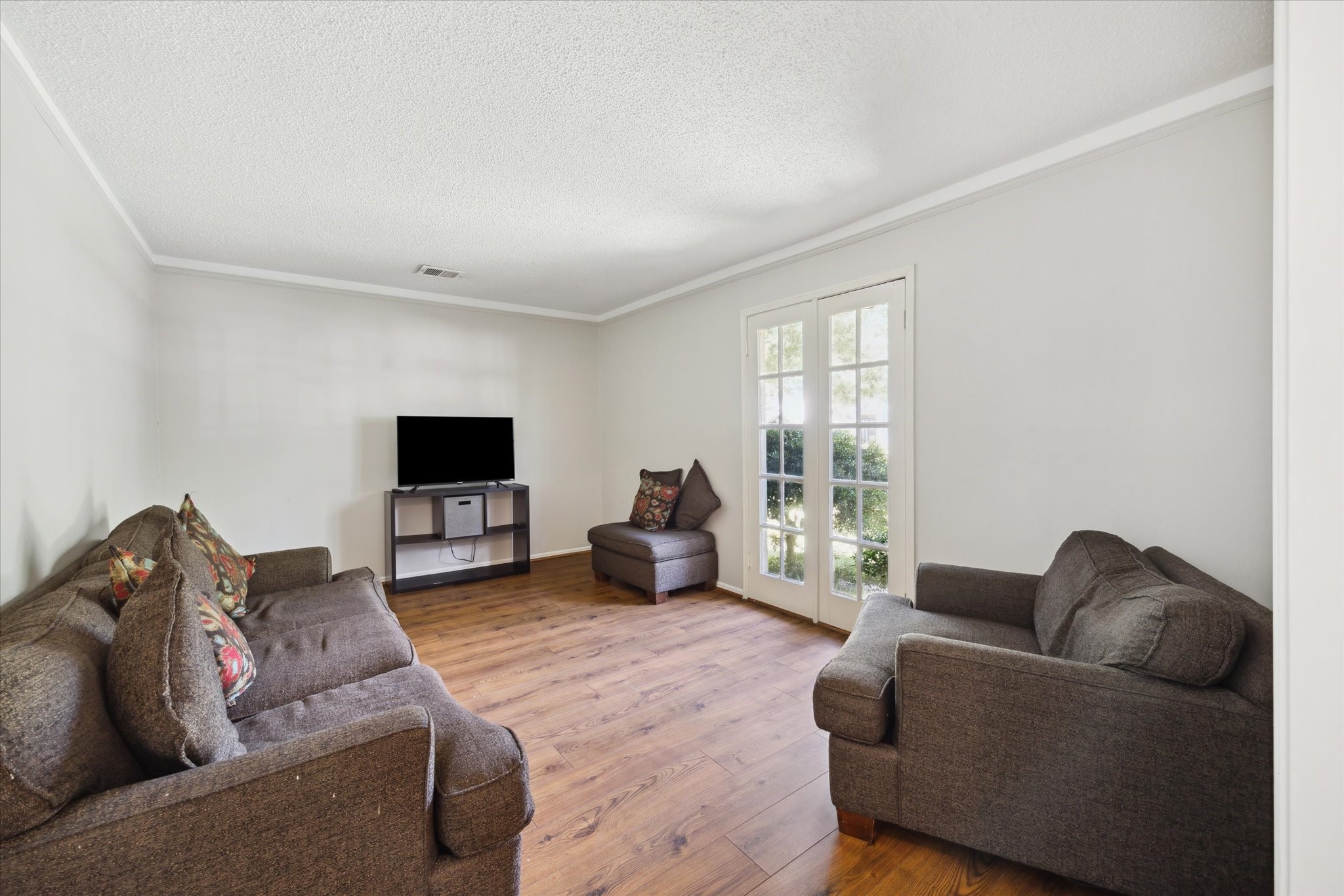 1118 Marne Lane Property Photo 17