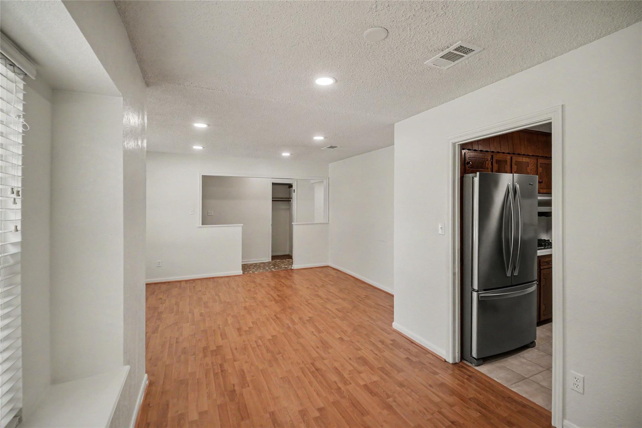 1909 Adams Street, Alvin Tx 77511 Property Photo 7
