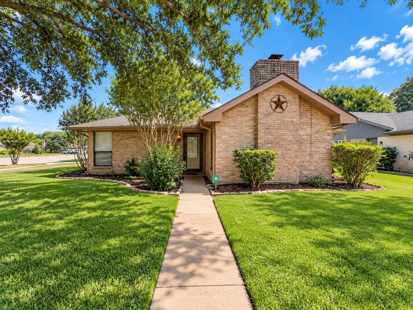 3103 Southern Hills Dr Property Photo 1
