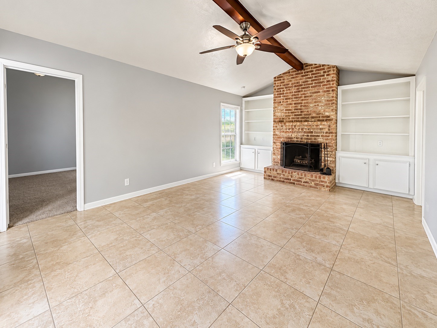 3103 Southern Hills Dr Property Photo 3
