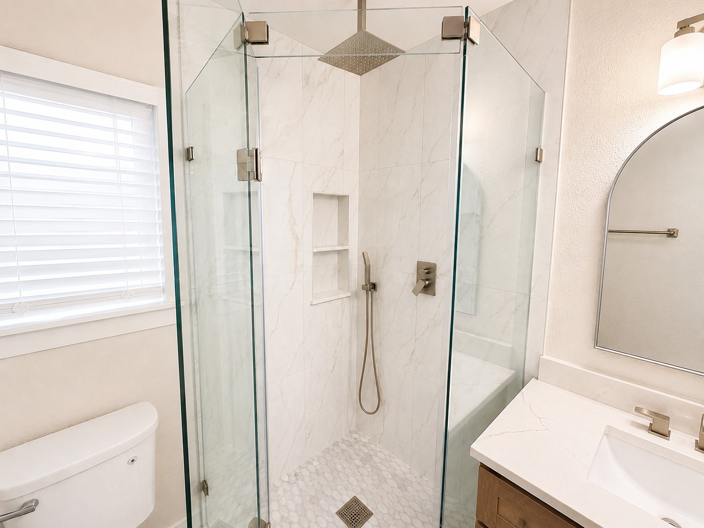 800 Rosewood Drive Property Photo 18
