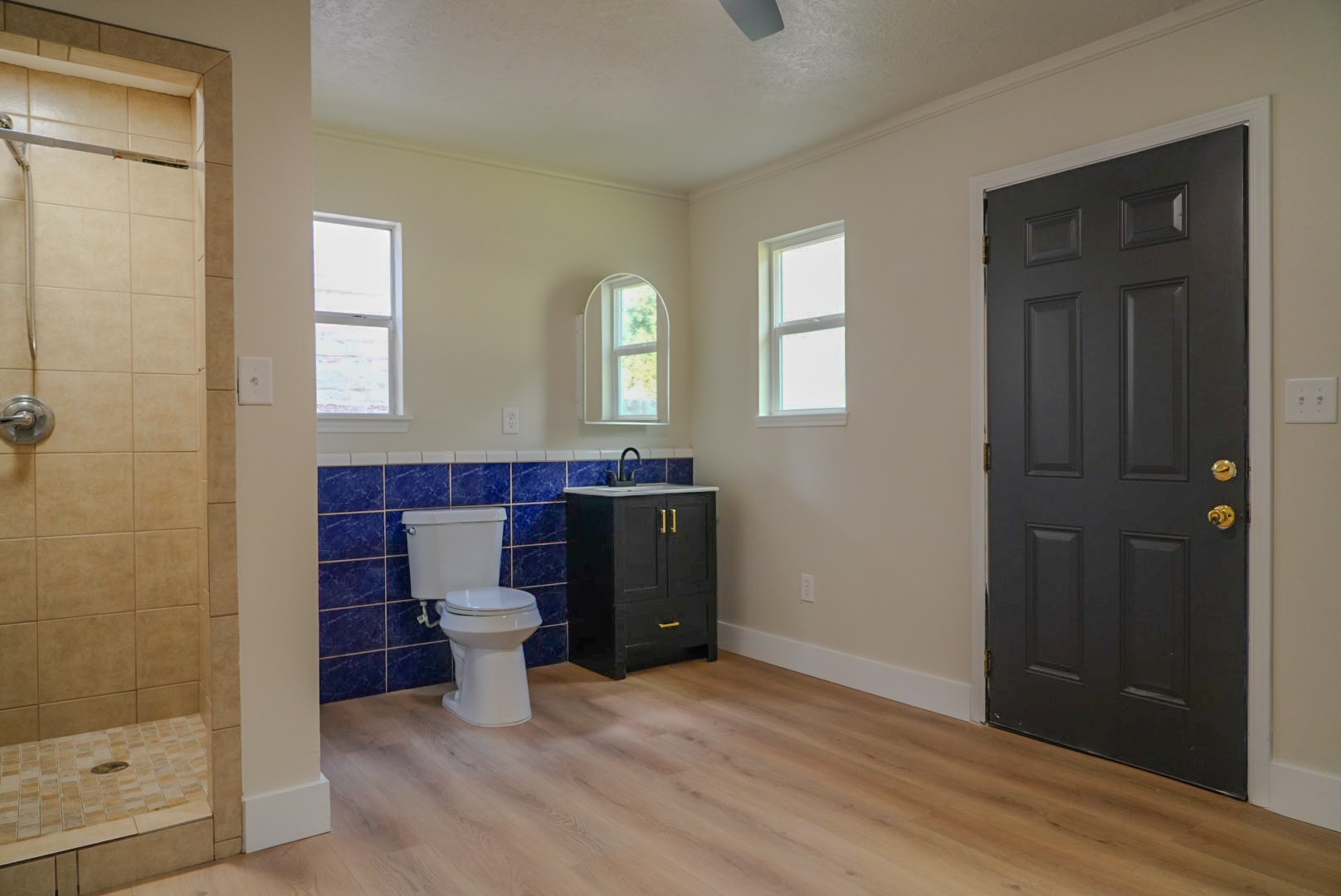 800 Rosewood Drive Property Photo 26