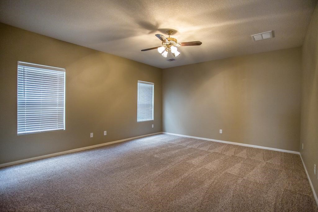 22626 Spring Crossing Drive Property Photo 6