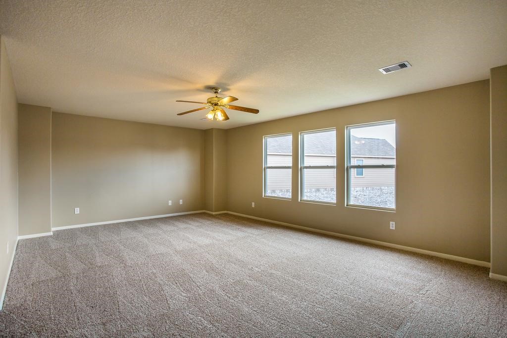 22626 Spring Crossing Drive Property Photo 10