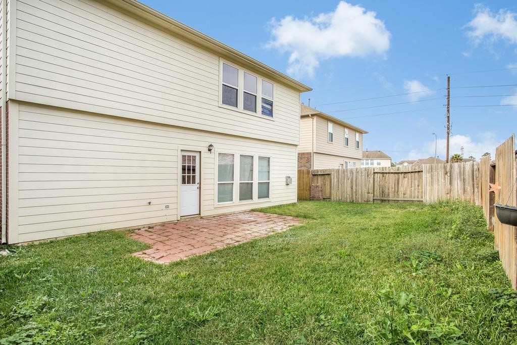 22626 Spring Crossing Drive Property Photo 14