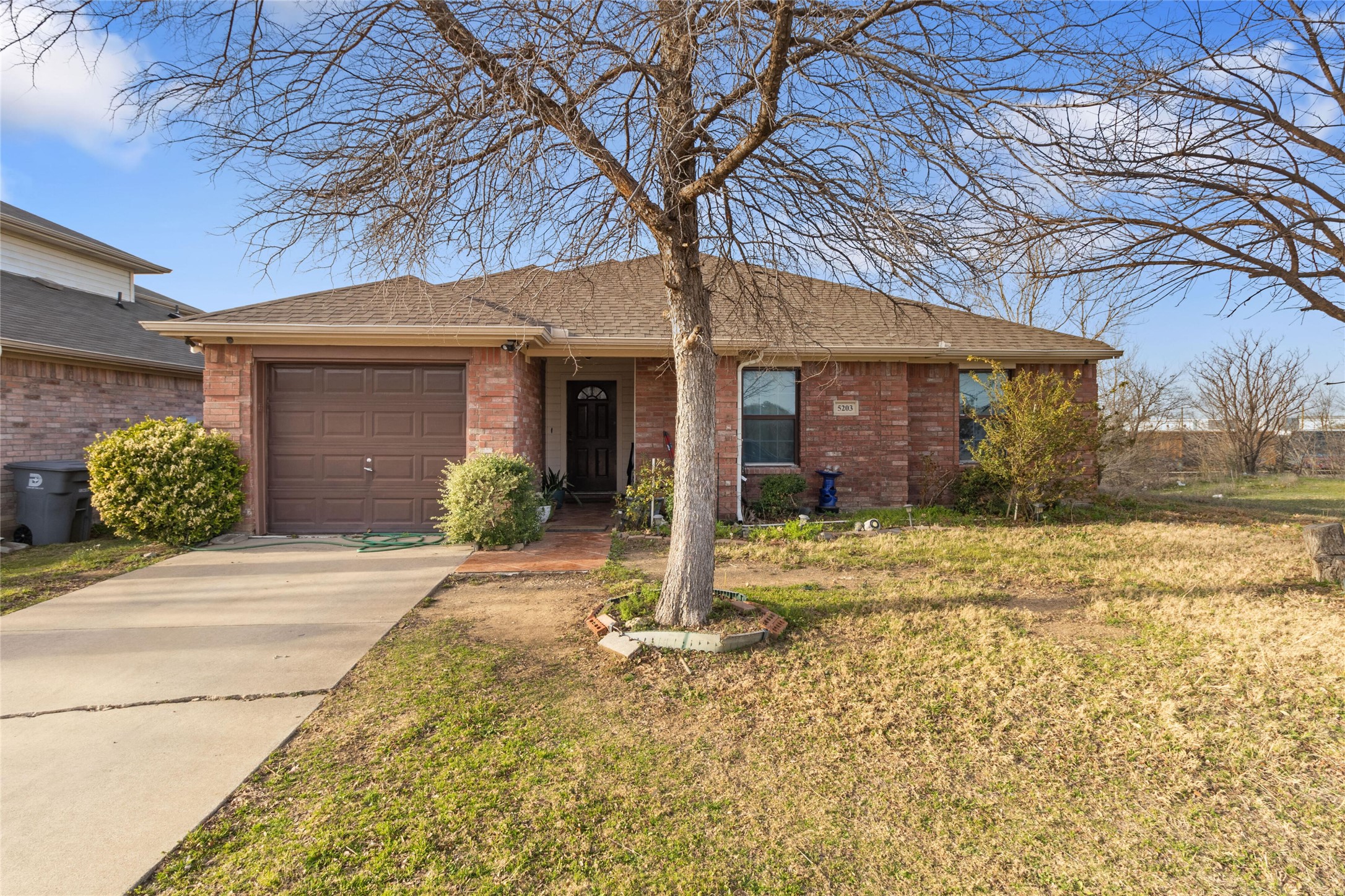 5203 Eagle Heights Drive Property Photo