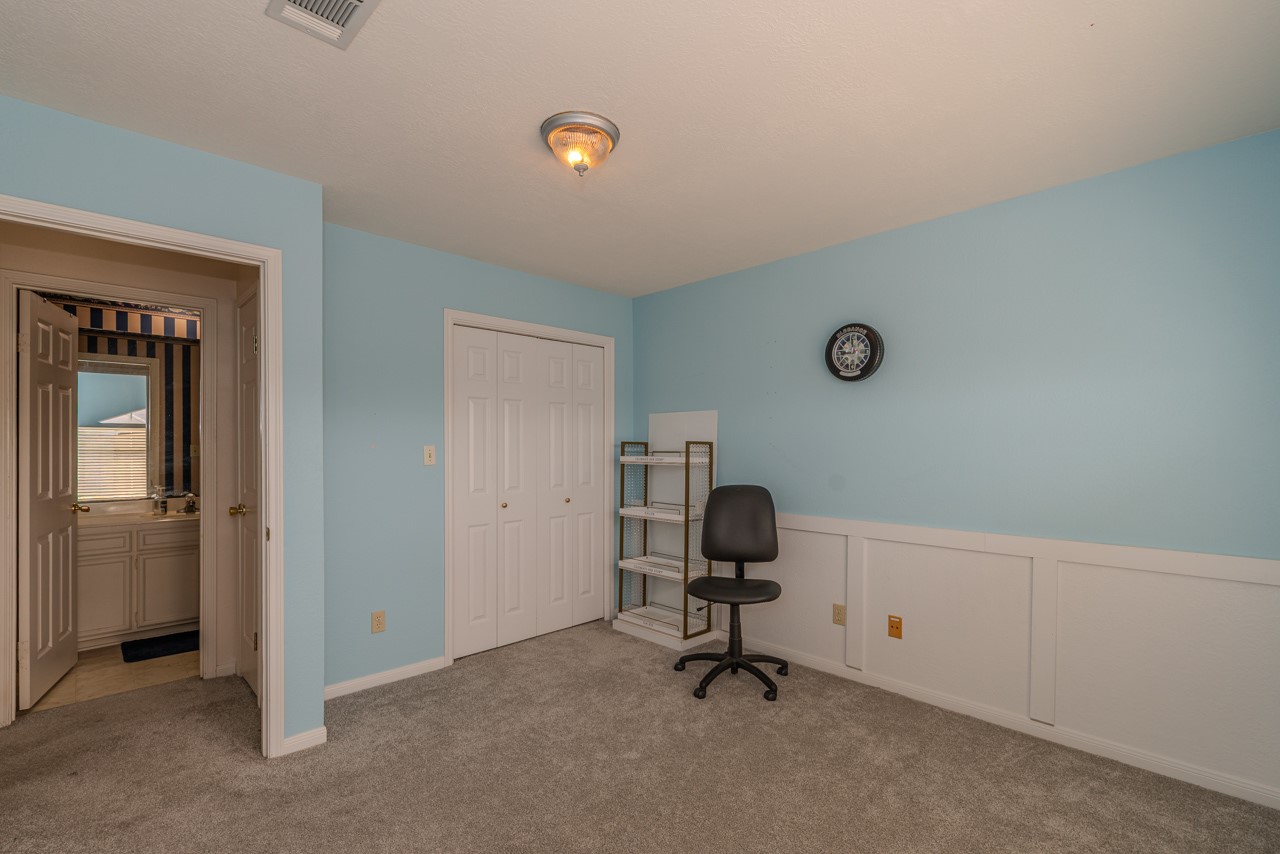 1133 Green Meadow Property Photo 20