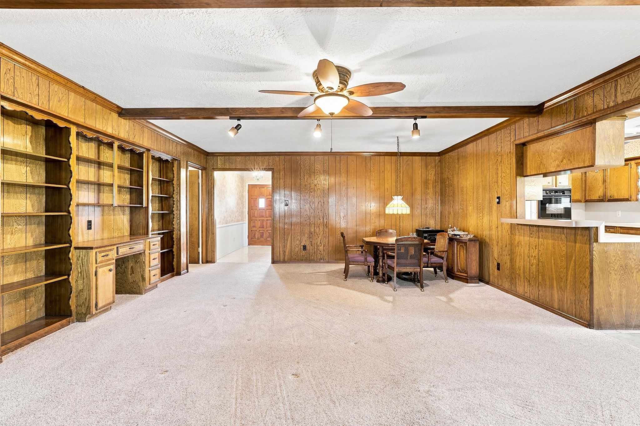 8126 Middlebury Lane Property Photo 10