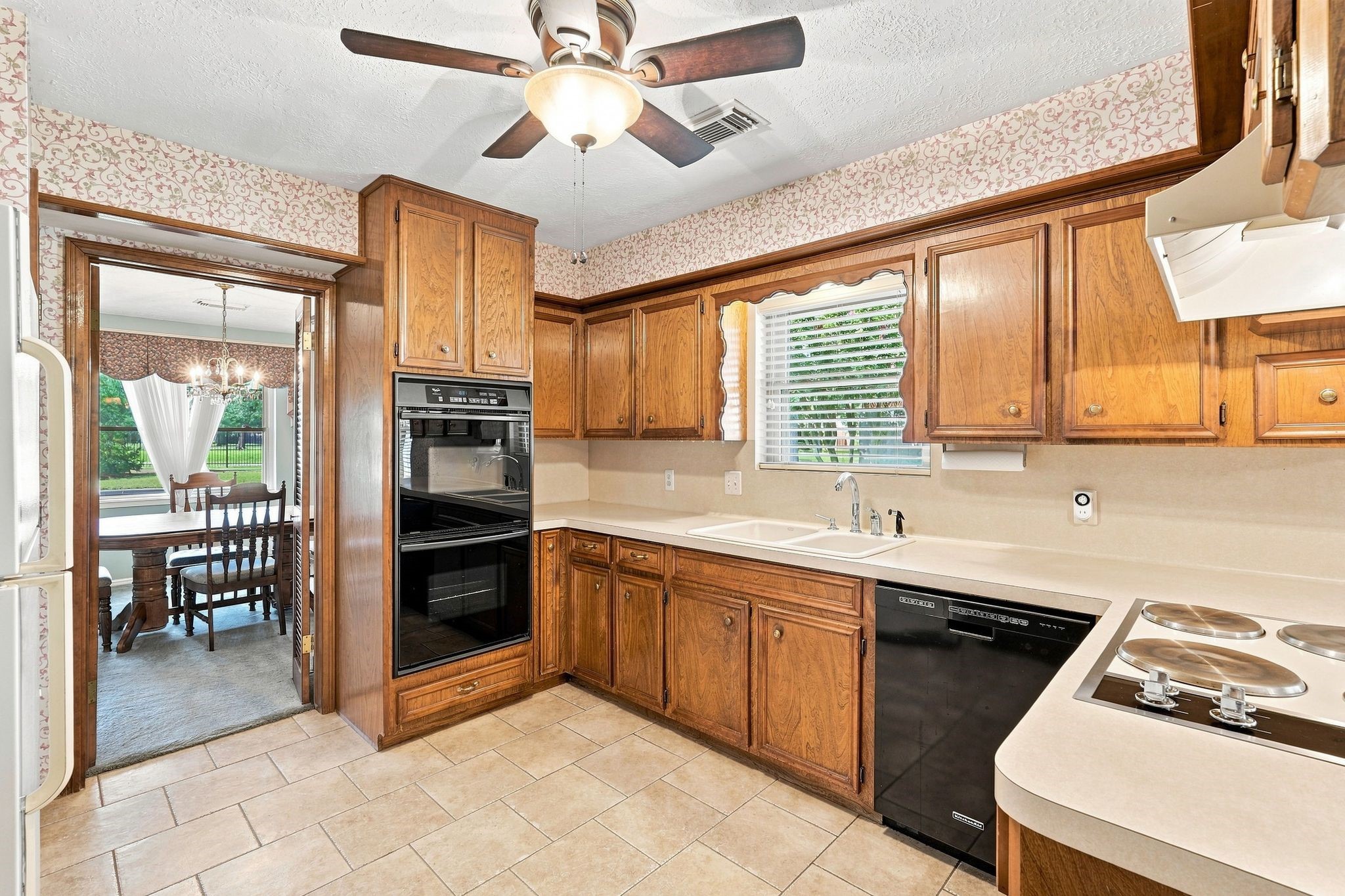 8126 Middlebury Lane Property Photo 14