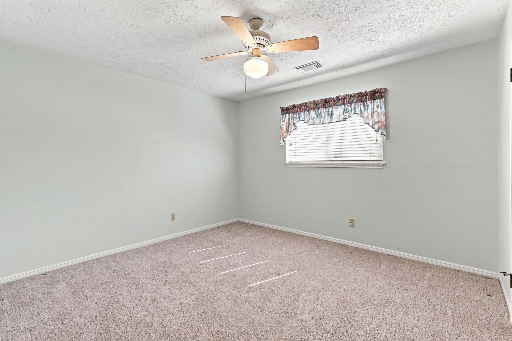 8126 Middlebury Lane Property Photo 22