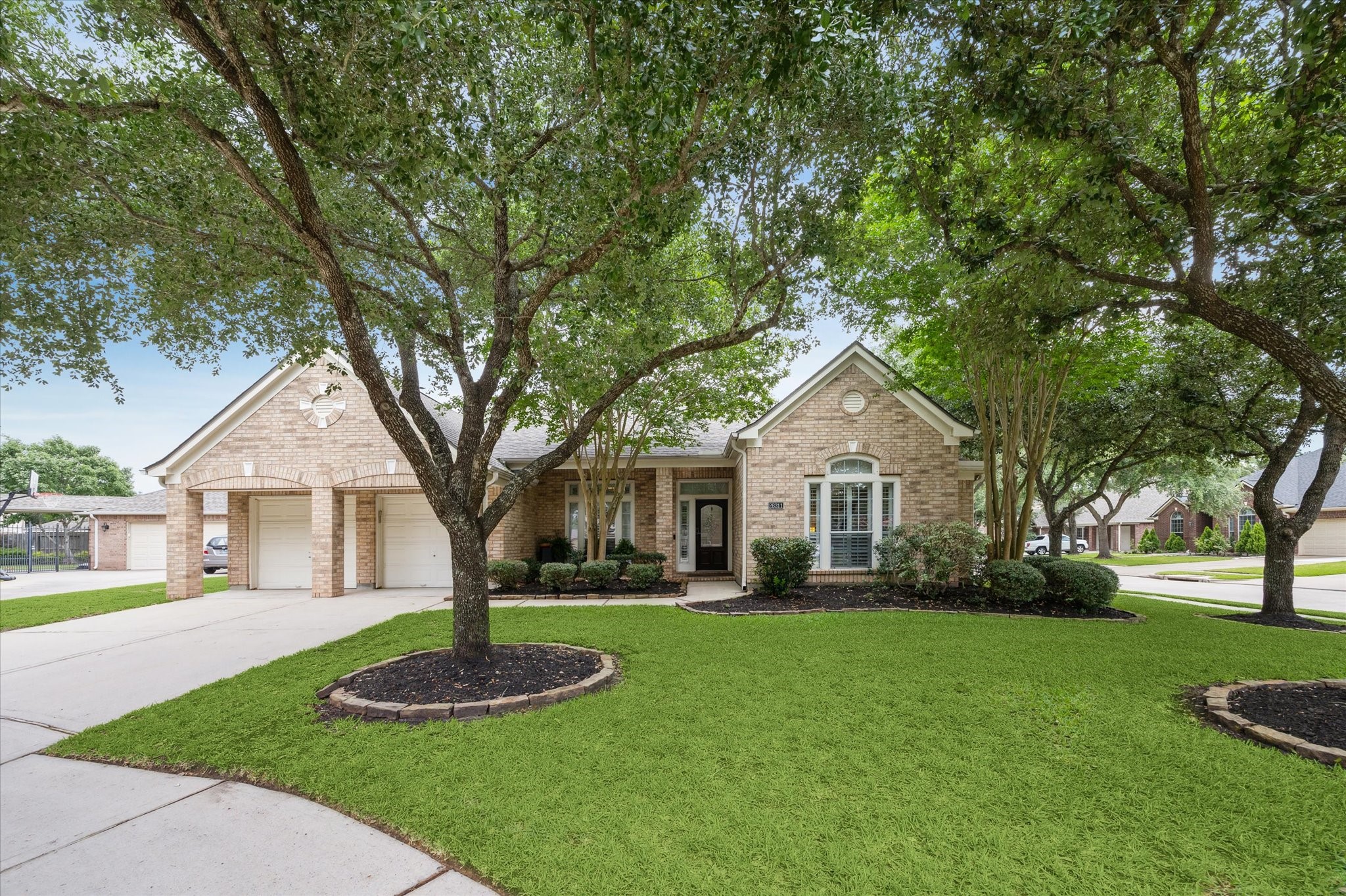 26311 Shady Walk Lane Property Photo 1