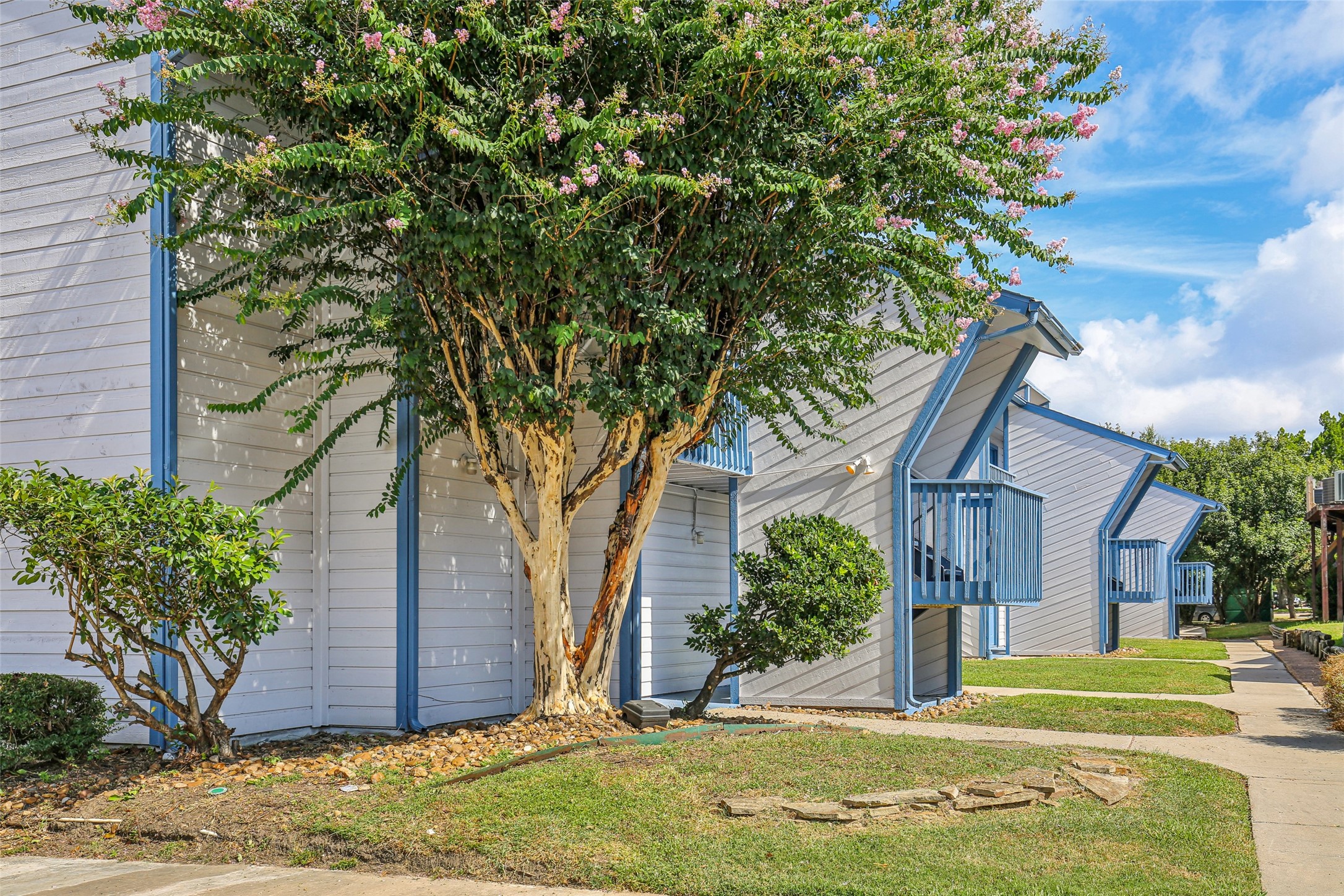 13155 Walden Road 212 Property Photo 5