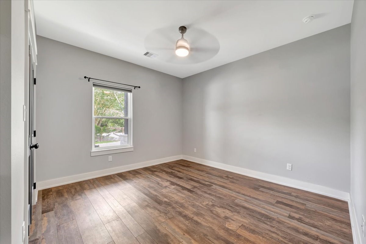 7214 Avenue L Property Photo 25