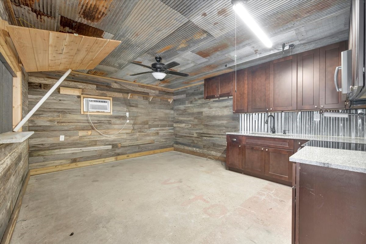 7214 Avenue L Property Photo 34