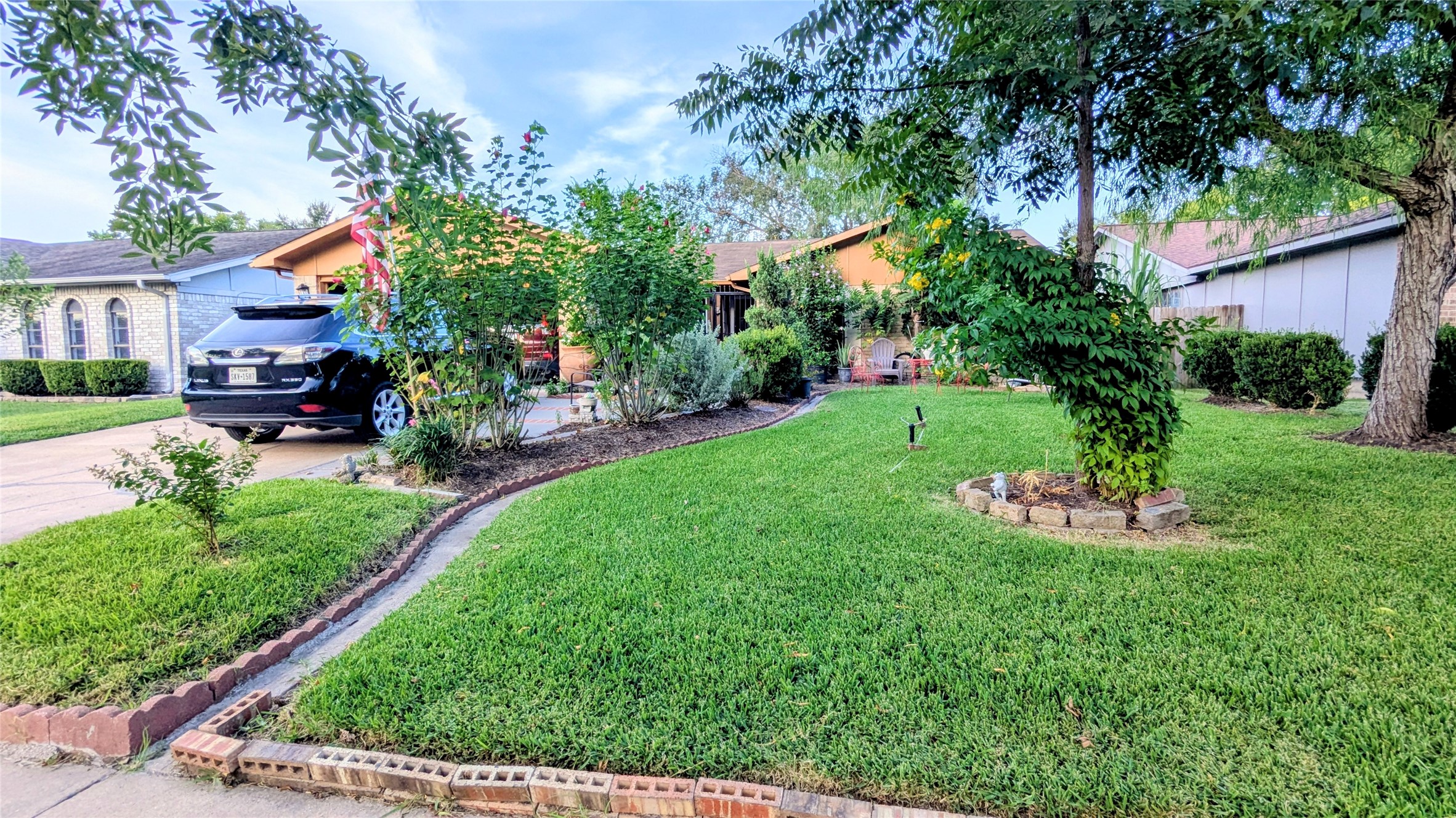 7307 La Granada Drive Property Photo 4