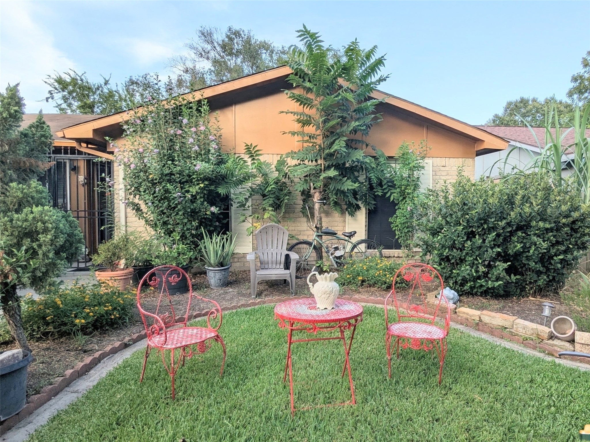 7307 La Granada Drive Property Photo 5