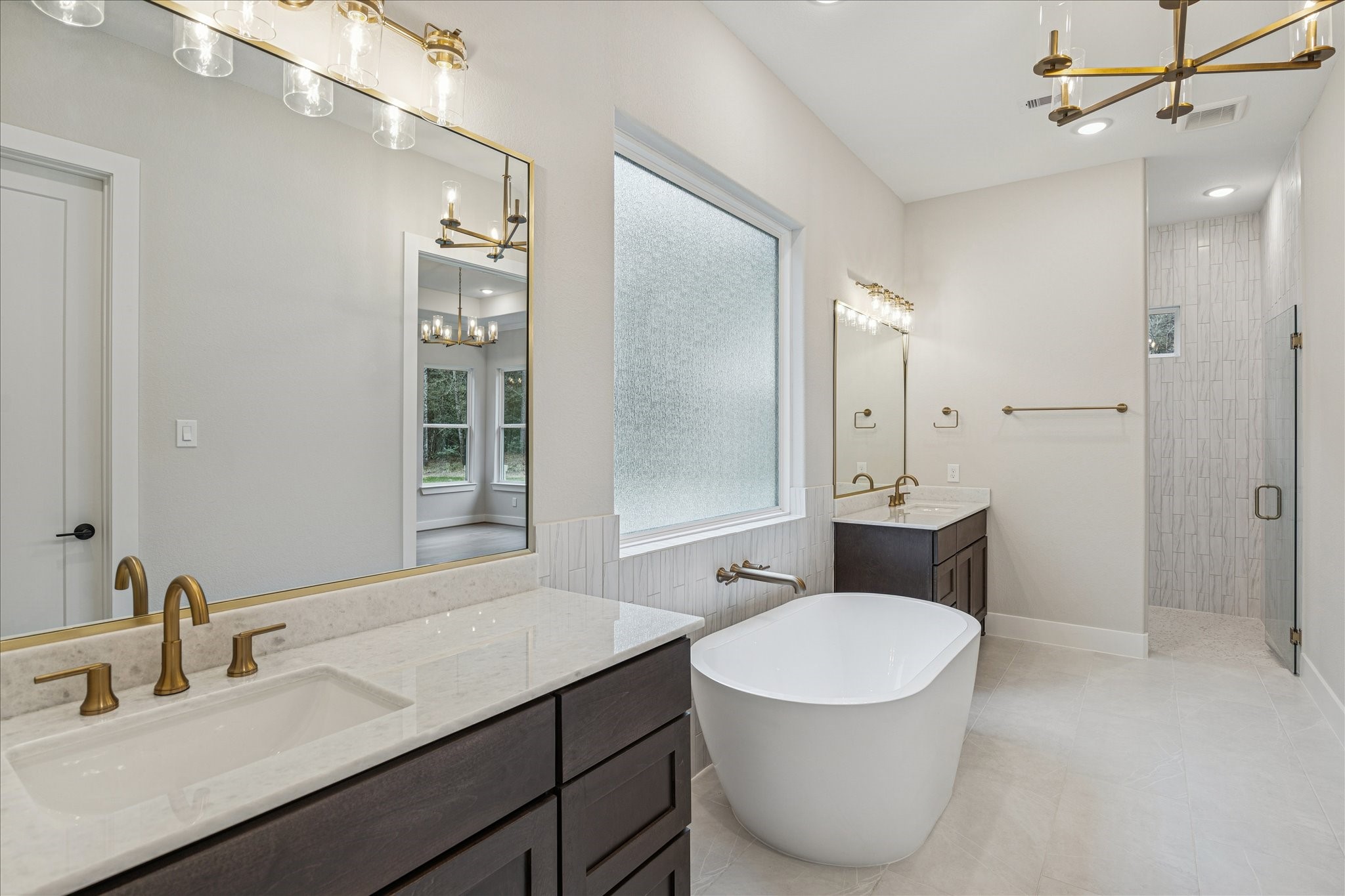 688 Lonestar Road Property Photo 18
