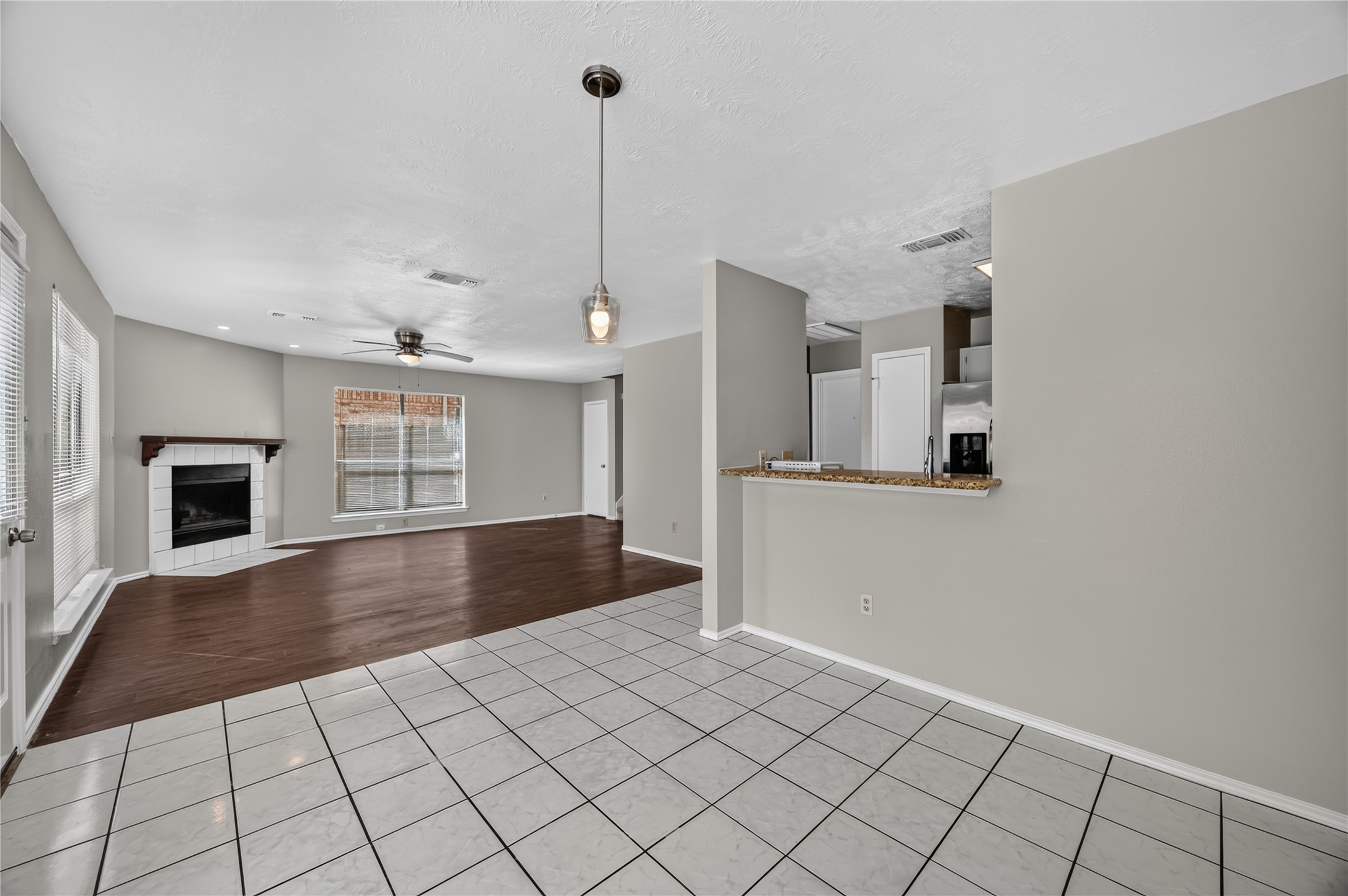 13610 Repa Lane Property Photo 6