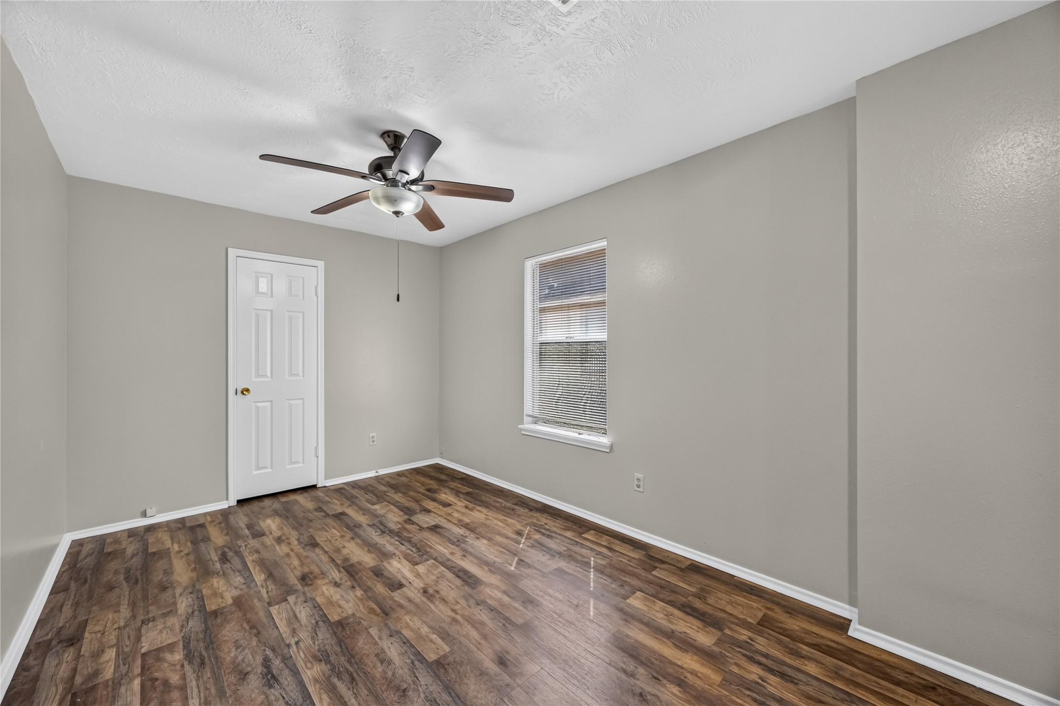 13610 Repa Lane Property Photo 12