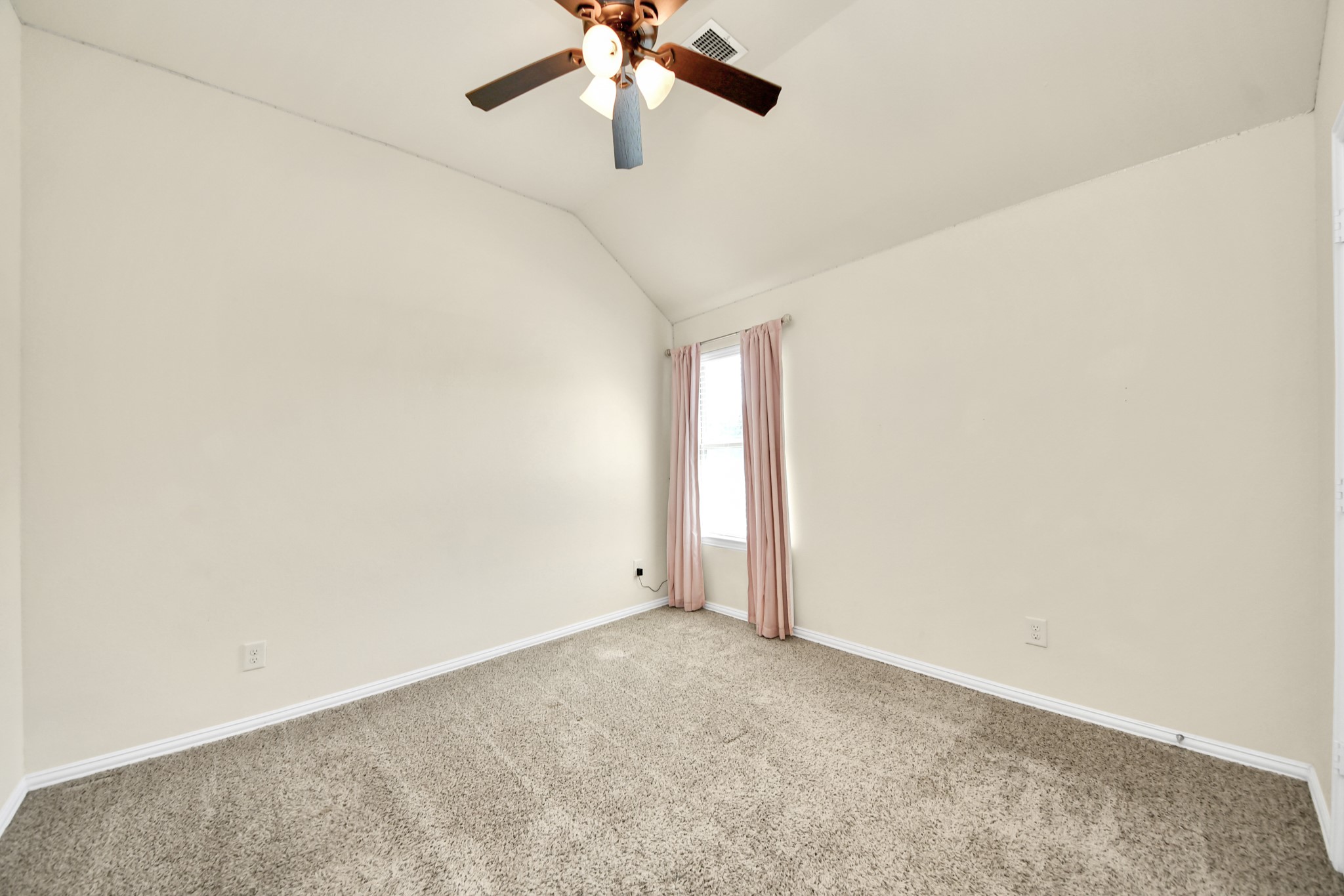 6003 Hedgepark Drive Property Photo 36