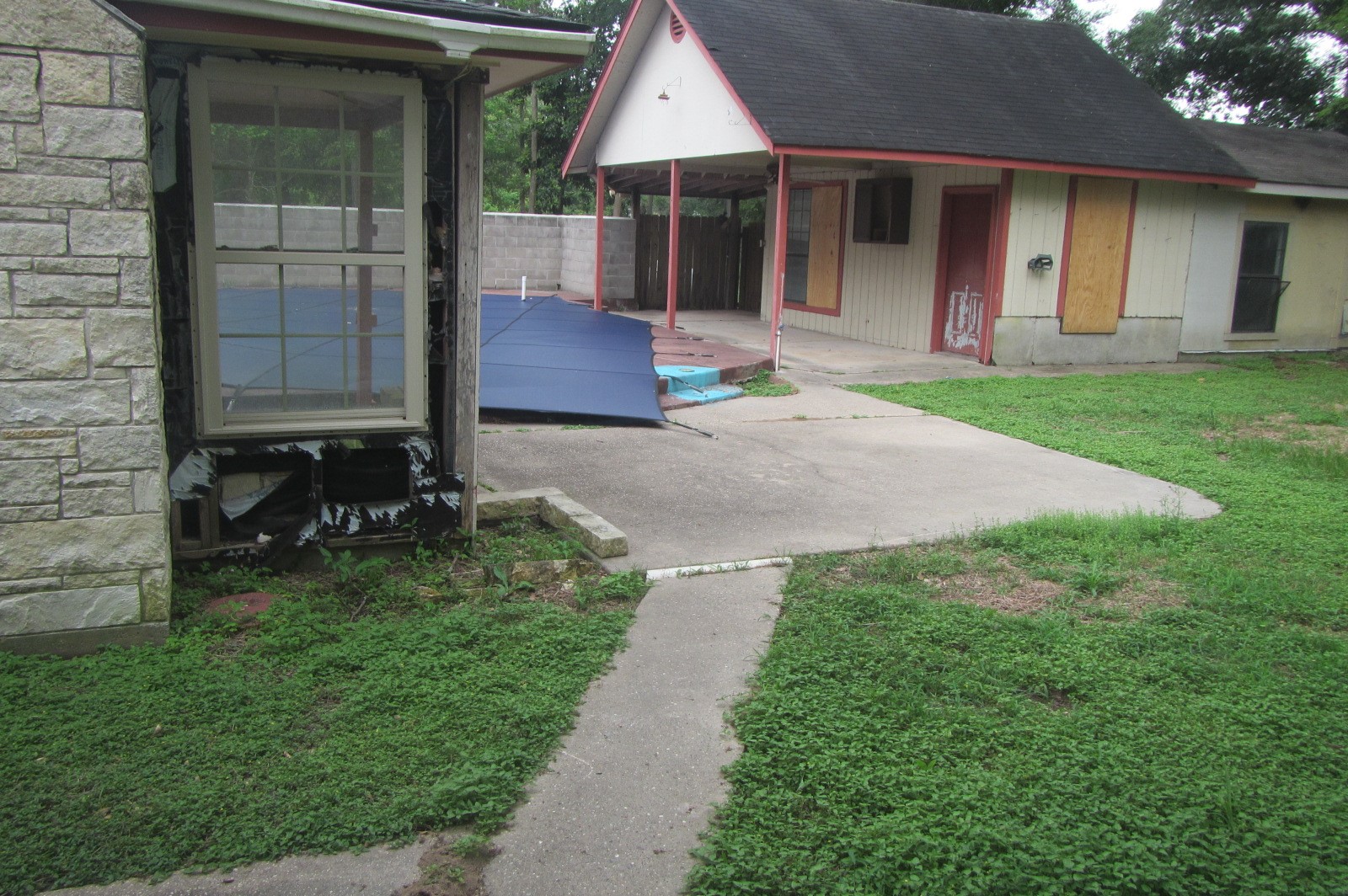 5934 Deerwood Drive Property Photo 3