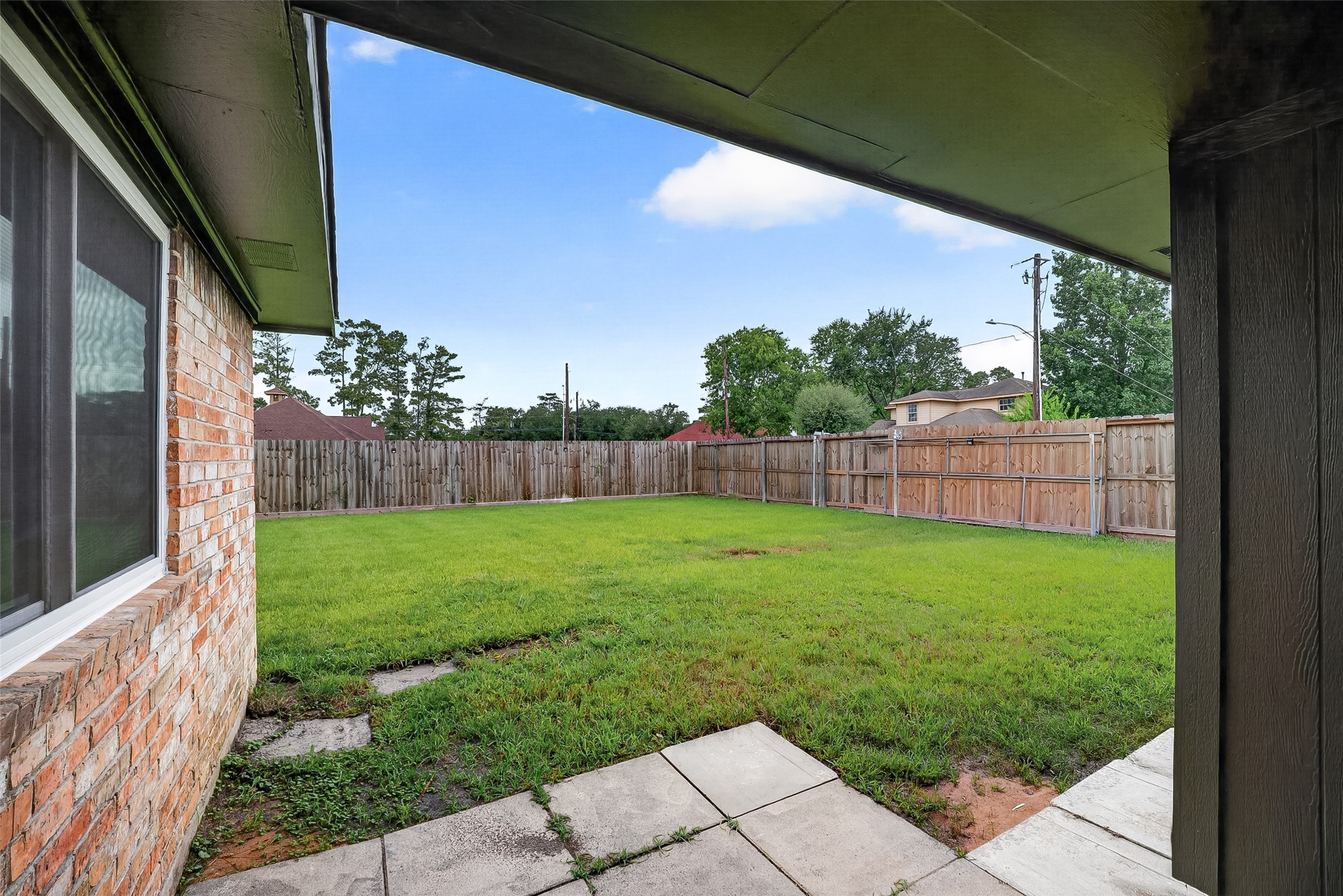 9715 Seeker Street Property Photo 21