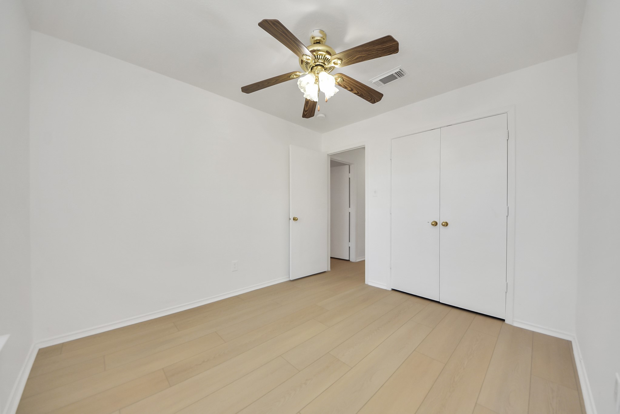 4239 Custer Creek Drive Property Photo 11