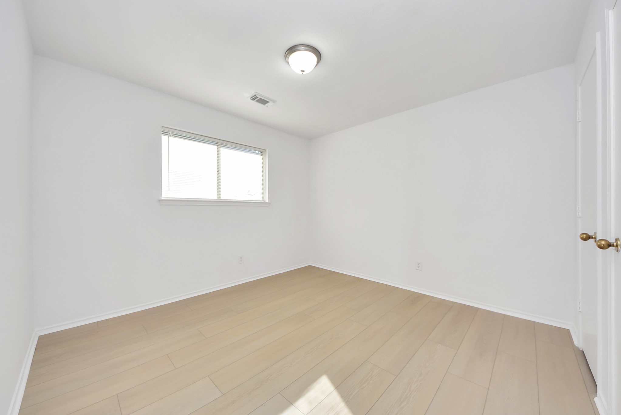 4239 Custer Creek Drive Property Photo 13