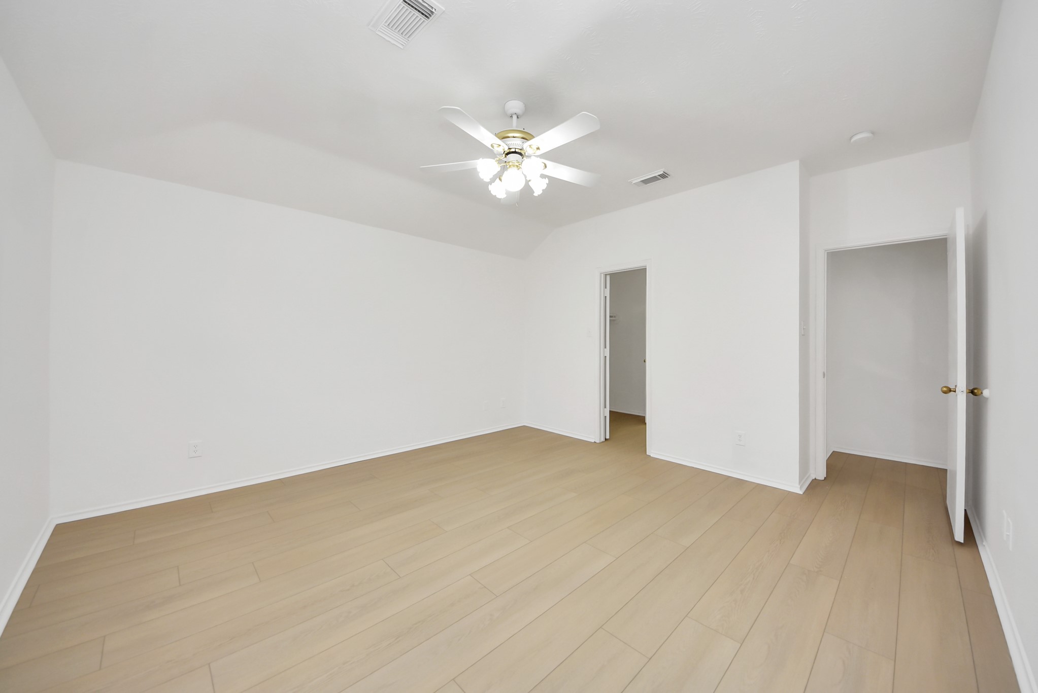 4239 Custer Creek Drive Property Photo 29